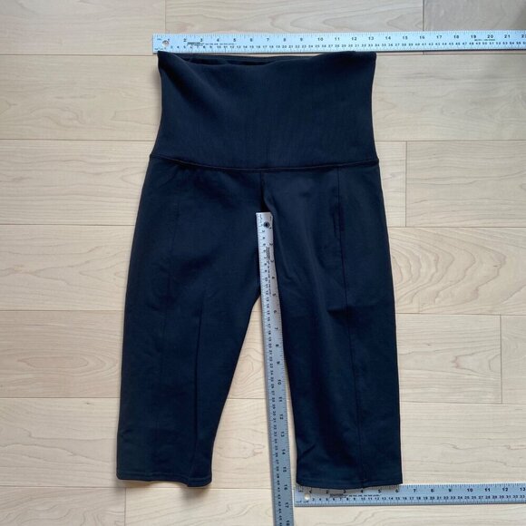 Karma Athletics Black Pedal Pusher Pants Legging Capris Belly Control Large - Picture 5 of 9